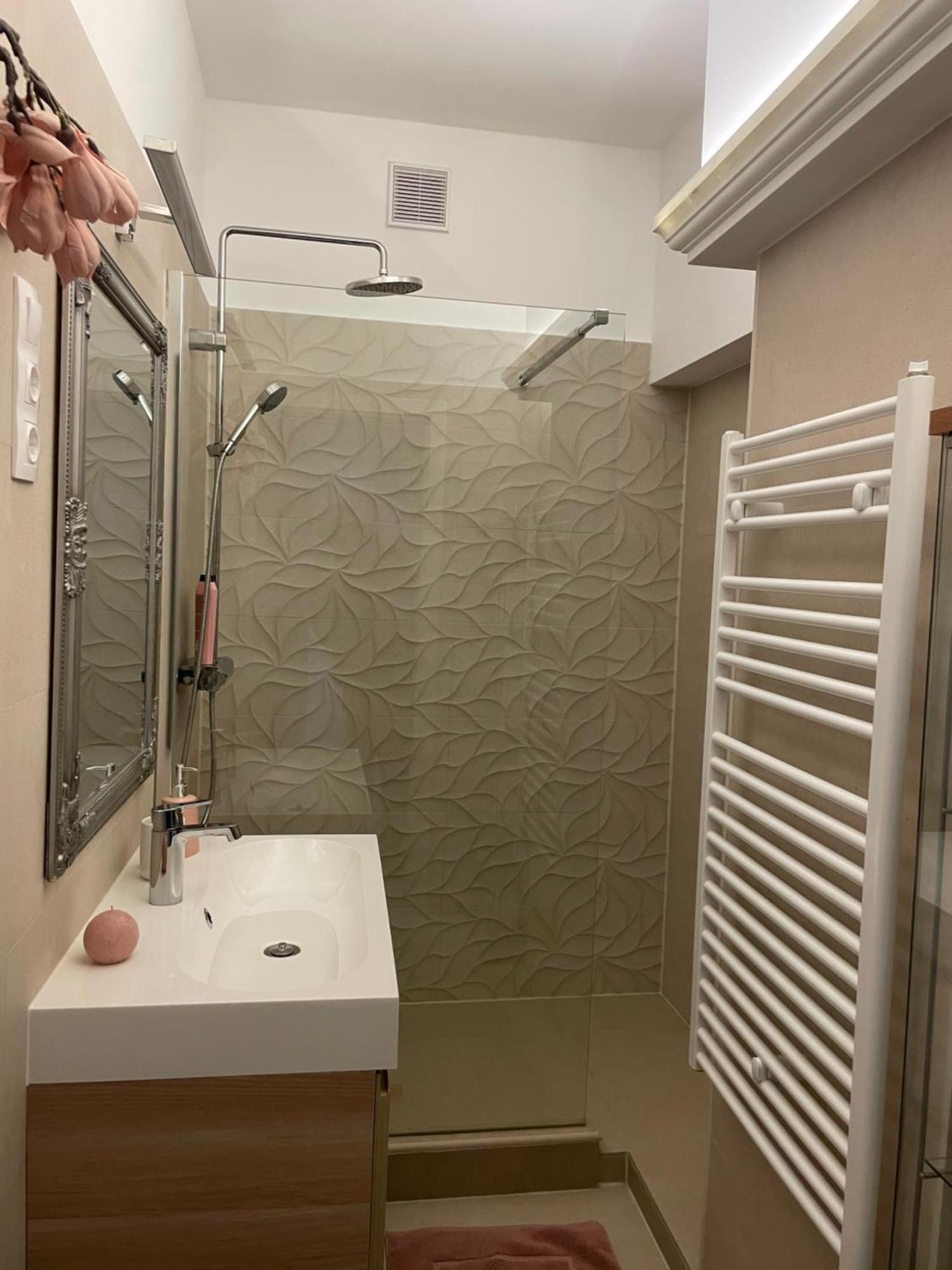 Syl Via Apartman Eger Ngoại thất bức ảnh